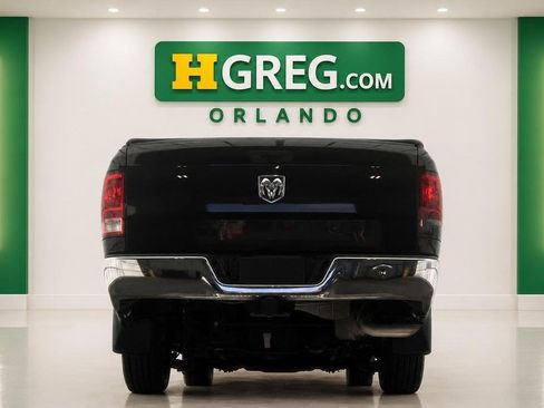 Used 2020 RAM 1500 Tradesman w/ Chrome Plus Package RWD image 8