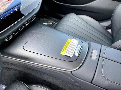 New 2026 Mercedes-Benz E 350 4MATIC Sedan image 10