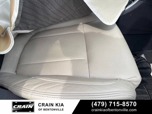 Used 2021 Subaru Ascent Limited w/ Technology Package AWD/4WD image 6