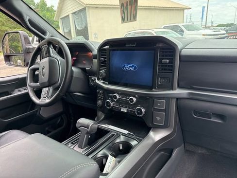 Used 2025 Ford F150 Lariat w/ Equipment Group 501A Mid AWD/4WD image 18