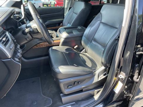 Used 2018 Chevrolet Tahoe Premier AWD/4WD image 40