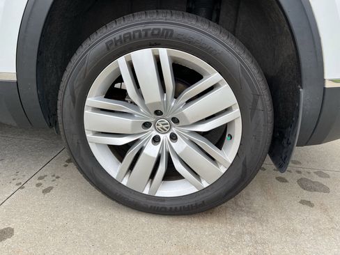 Used 2019 Volkswagen Atlas SEL AWD/4WD image 13