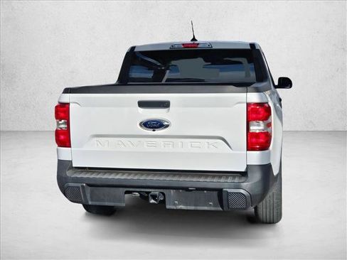 Used 2022 Ford Maverick XL image 5