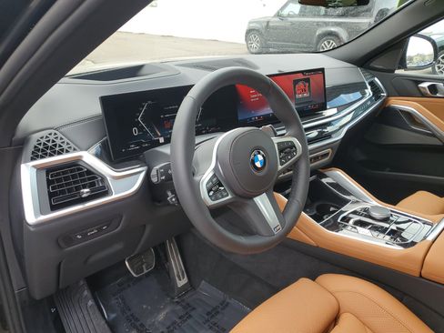 Certified 2026 BMW X6 xDrive40i w/ Climate Comfort Package image 10