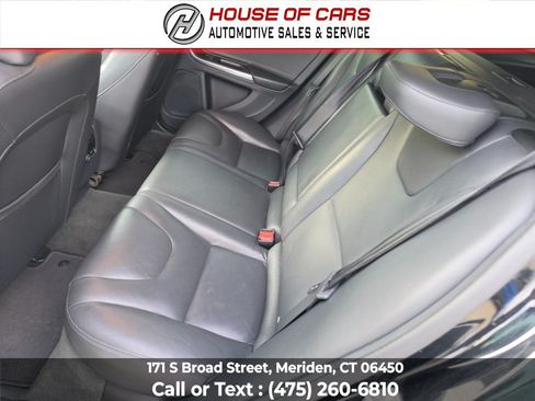 Used 2017 Volvo V60 T5 Cross Country w/ Climate Package AWD/4WD image 40
