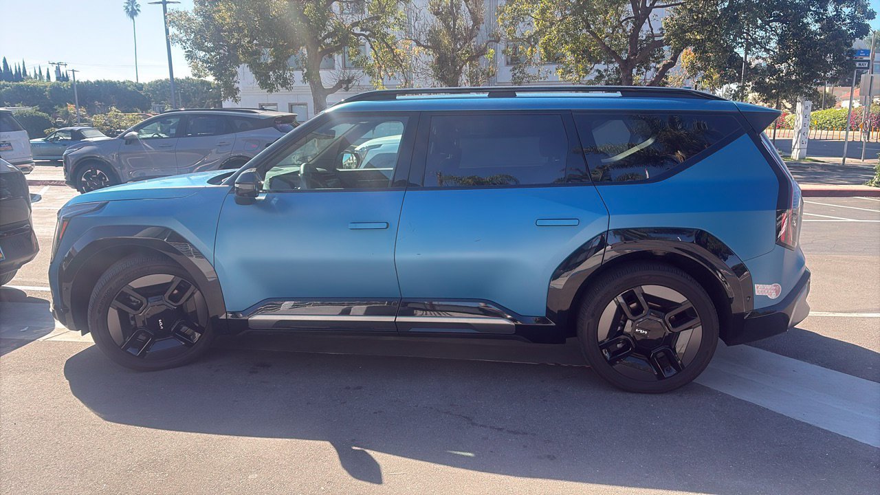 Used 2024 Kia EV9 GT-Line AWD/4WD image 5