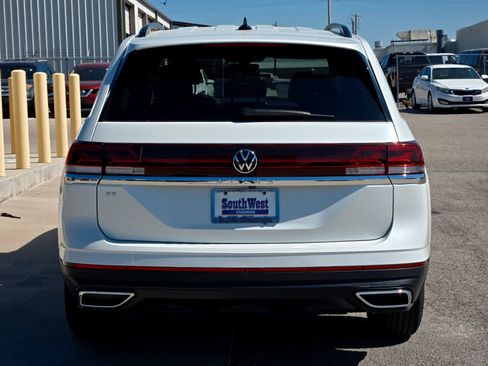 New 2026 Volkswagen Atlas SE image 5
