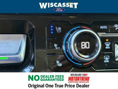 Used 2024 GMC Sierra 3500 Denali w/ Denali Reserve Package image 13