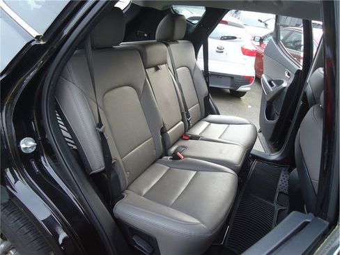 Used 2017 Hyundai Santa Fe Sport AWD/4WD image 15