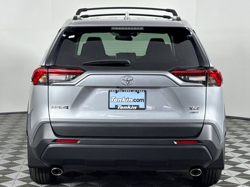 New 2025 Toyota RAV4 XLE image 5