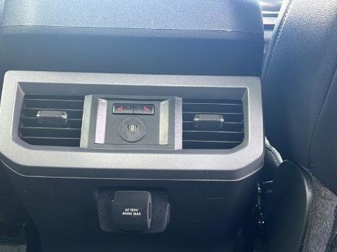 Certified 2025 Ford F350 Lariat image 21