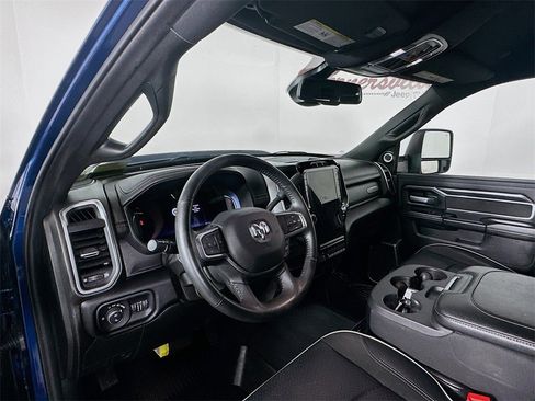 Used 2024 RAM 3500 Laramie w/ Night Edition image 31