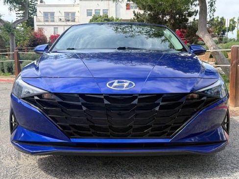 Used 2021 Hyundai Elantra SEL image 4