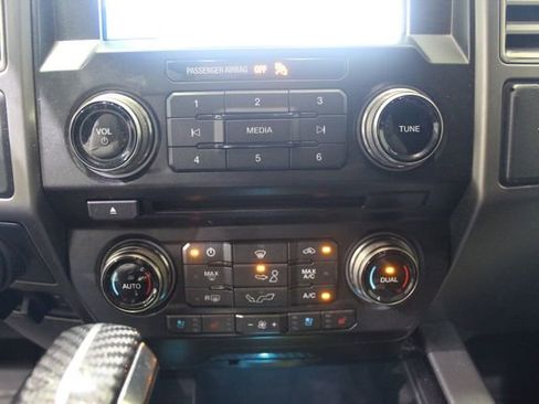 Used 2018 Ford F150 Raptor w/ Equipment Group 802A Luxury AWD/4WD image 15