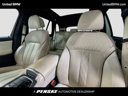 Used 2024 BMW X5 xDrive40i w/ Executive Package AWD/4WD image 5