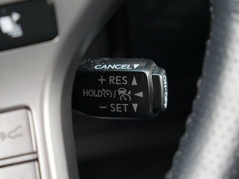 Used 2023 Toyota 4Runner Limited image 33