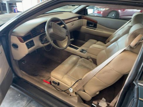 Used 1992 Cadillac Eldorado image 4