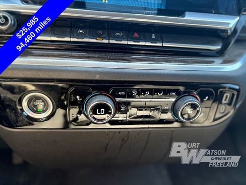 Used 2022 Chevrolet Silverado 1500 LT AWD/4WD image 21