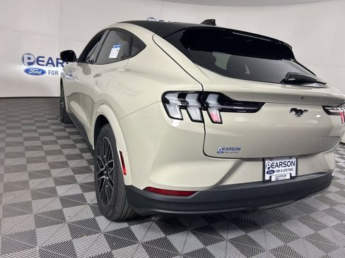 New 2026 Ford Mustang Mach-E Premium image 12