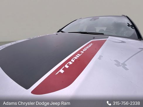 Used 2025 Jeep Compass Trailhawk w/ Trailer Tow Group image 9