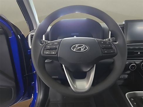 New 2026 Hyundai Venue SE image 20