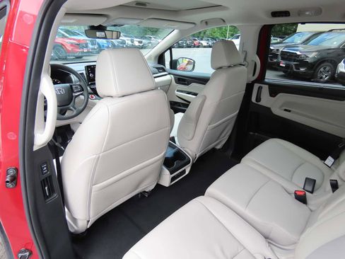 New 2026 Honda Odyssey EX-L image 15