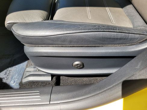 Used 2020 Mercedes-Benz CLA 250 image 22