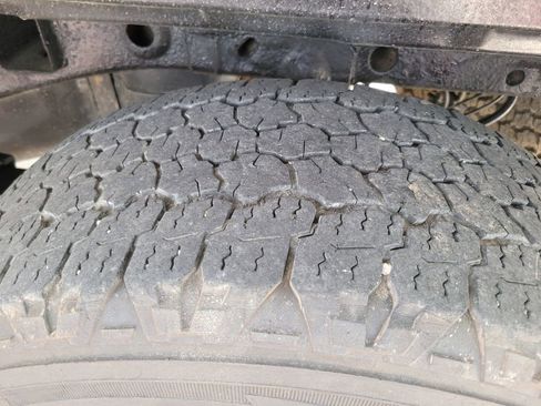 Used 2018 Ford F150 XLT w/ Equipment Group 301A Mid AWD/4WD image 13