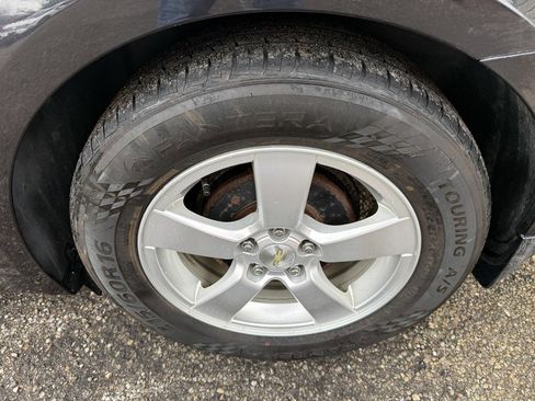 Used 2015 Chevrolet Cruze LT image 10