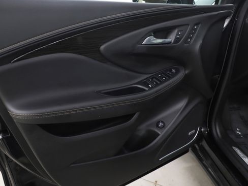 Used 2017 Buick Envision Premium w/ Driver Confidence Package image 24