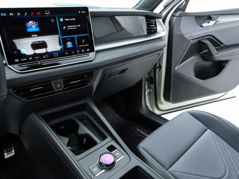 New 2026 Volkswagen Tiguan SE R-Line image 62