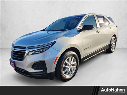 Used 2022 Chevrolet Equinox LS w/ LS Convenience Package