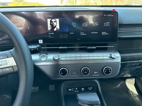 New 2026 Hyundai Kona SE image 17