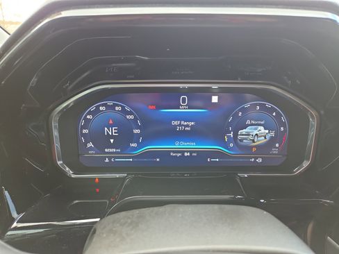 Used 2023 Chevrolet Silverado 1500 LT image 16