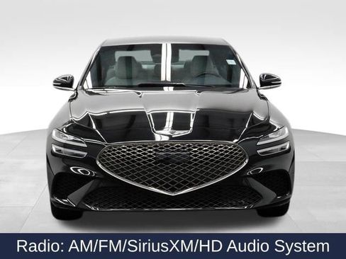 Used 2024 Genesis G70 2.5T image 3