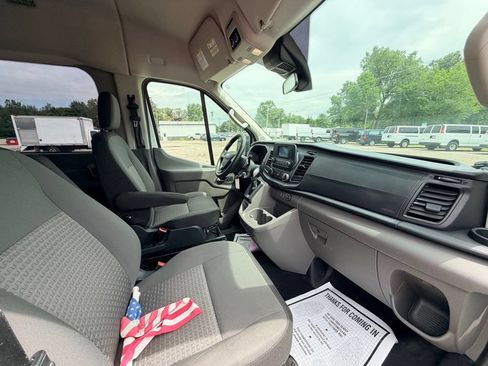 Used 2021 Ford Transit 350 XLT RWD image 11
