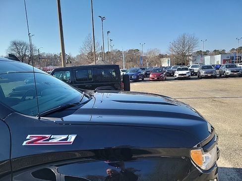 Used 2023 Chevrolet Silverado 1500 RST w/ RST All Star Premium Package image 10