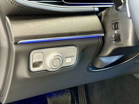 New 2026 Mercedes-Benz GLE 450 4MATIC Coupe image 18