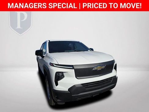 New 2024 Chevrolet Silverado EV W/T image 11
