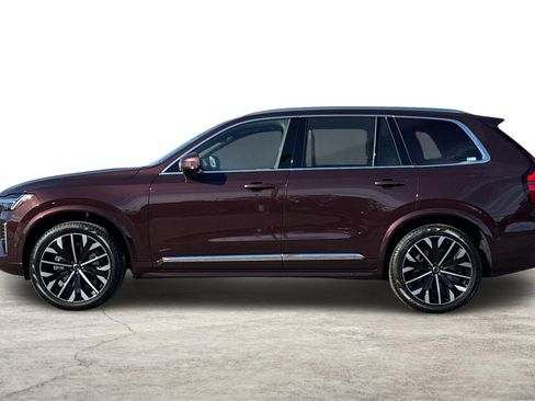 Used 2026 Volvo XC90 B5 Plus w/ Protection Package AWD/4WD image 5