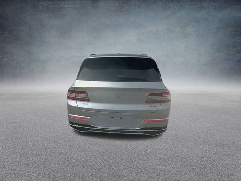 Used 2025 Genesis GV80 3.5T Prestige image 21