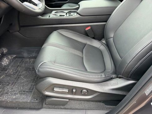 New 2025 Honda Pilot EX-L image 22