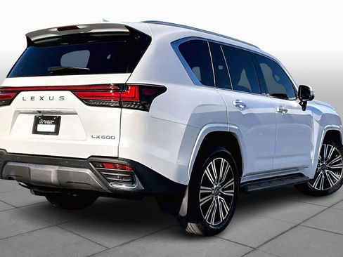 Used 2025 Lexus LX 600 4WD w/ Accessory Package (Z1) image 13