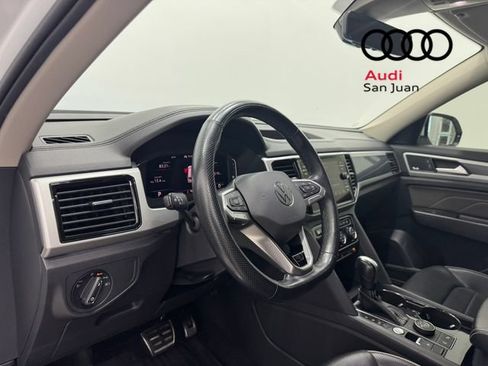 Used 2022 Volkswagen Atlas SEL Premium AWD/4WD image 38