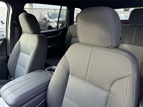 New 2025 GMC Acadia Elevation w/ Elevation Premium Package image 22