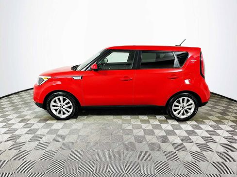 Used 2017 Kia Soul + w/ Audio Package image 4
