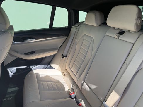 Used 2021 BMW X4 xDrive30i w/ Premium Package image 32