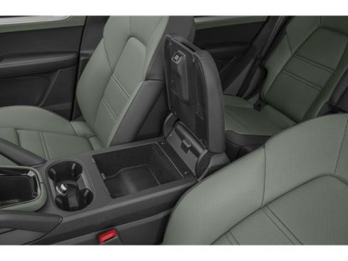 Used 2025 Porsche Cayenne E-Hybrid Coupe AWD/4WD image 13