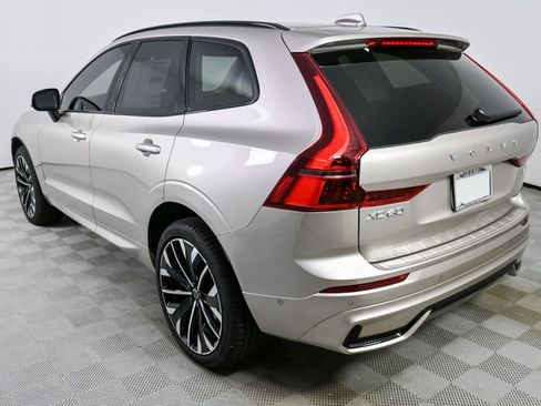 New 2026 Volvo XC60 B5 Ultra w/ Protection Package Premier image 3
