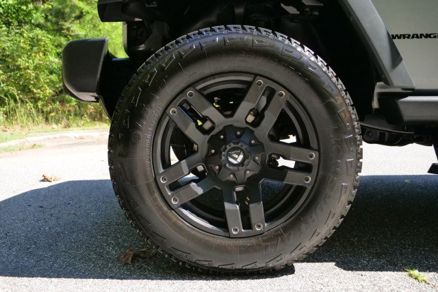 Used 2015 Jeep Wrangler Sport w/ Quick Order Package 24S AWD/4WD image 10